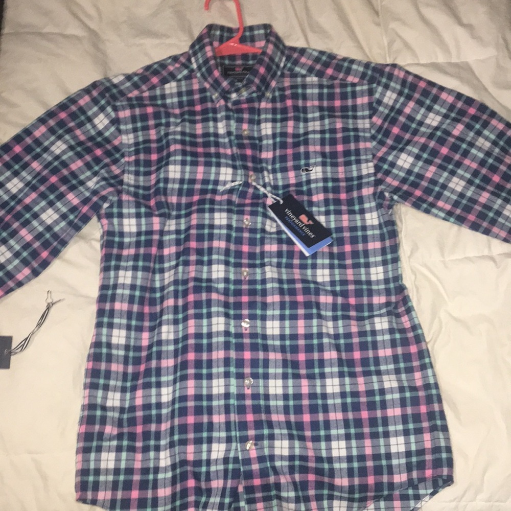 vineyard vines button up